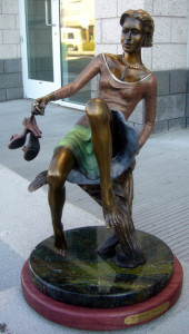 bronze sculpture 